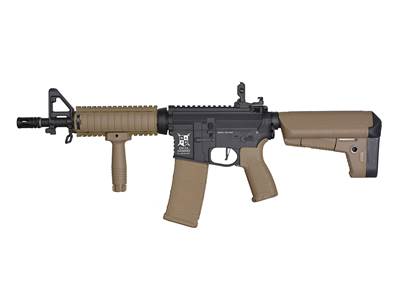 Delta Armory M4 CQB-R Noir / Tan Charlie AEG 1J Pack complet