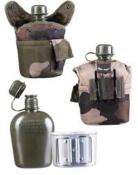 Gourde US PVC 1L avec housse Camo et Gobelet