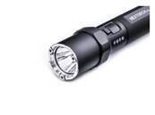 Nextorch P8 Lampe de poche compacte LED 1300lm avec témoin
