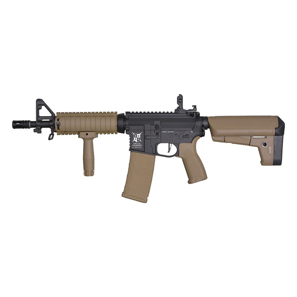 [DA-C02-HT] Delta Armory M4 CQB-R Noir / Tan Charlie AEG 1J Pack complet