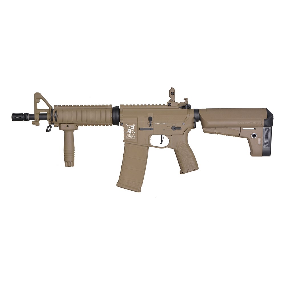 [DA-C02-FT] Delta Armory M4 CQB-R Tan Charlie AEG 1J Pack complet